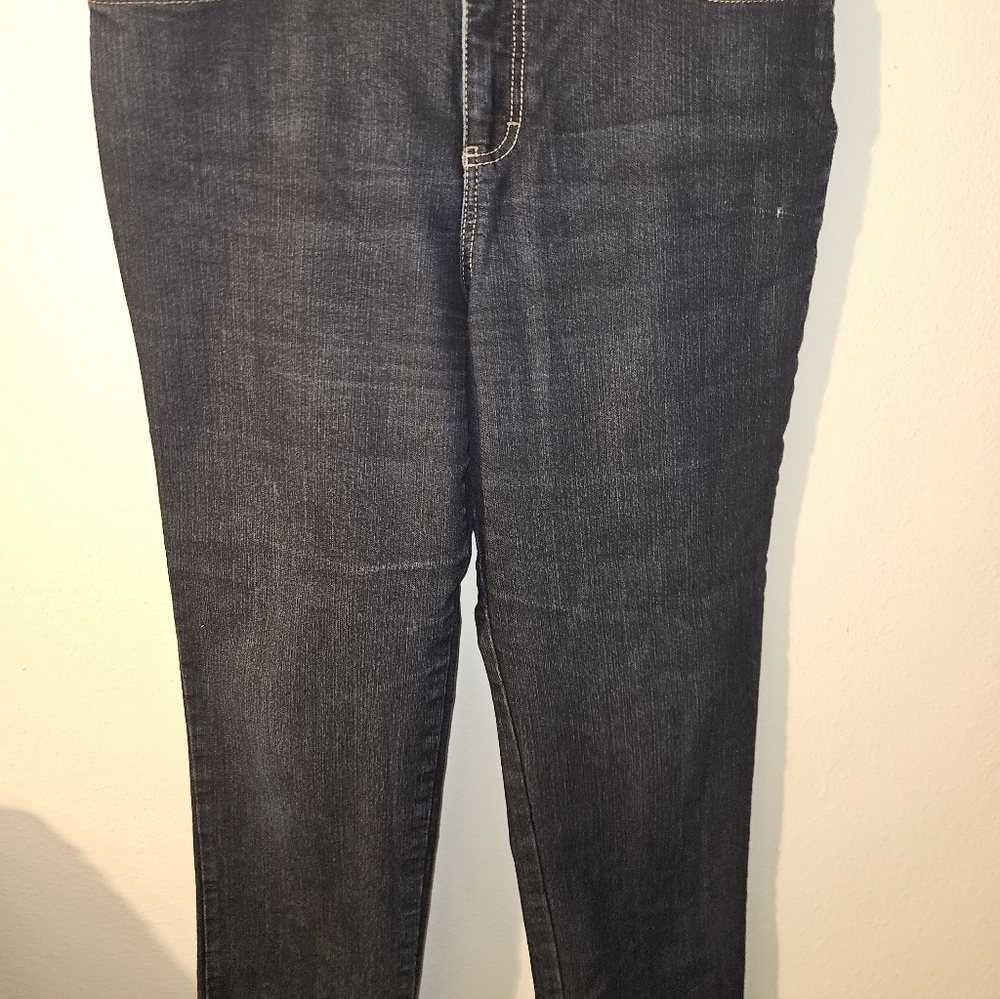 Gloria Vanderbilt Womans Dark Blue Jeans Size 14 - Picture 4 of 12
